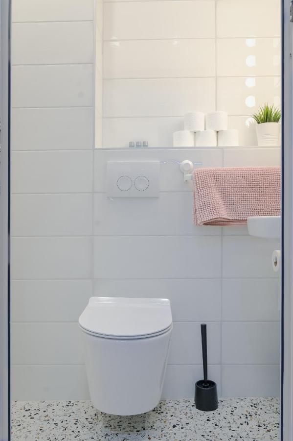 Cosy And Stylish Studio Next To Sofia'S Central Market Hall Sófia Exterior foto