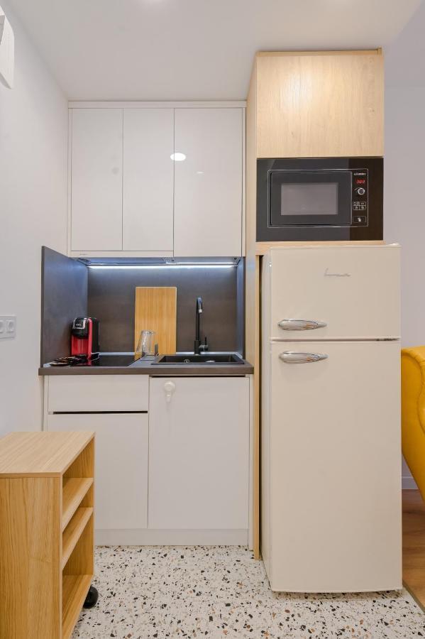 Cosy And Stylish Studio Next To Sofia'S Central Market Hall Sófia Exterior foto